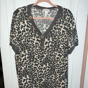 Leopard waffle knit short sleeve top